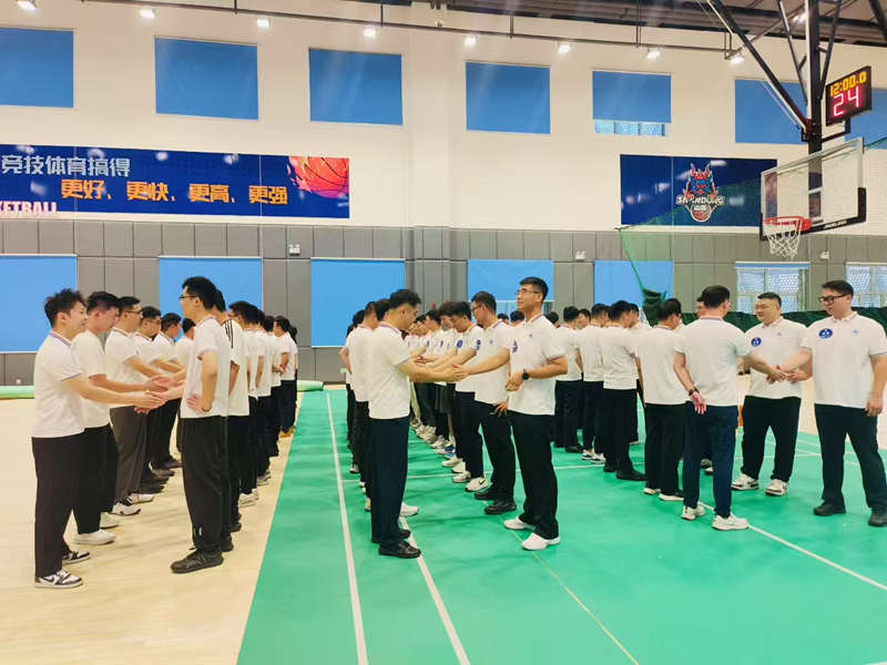 某单位《冰壶对决・凝心聚力 —— 旱地冰壶团建挑战赛》